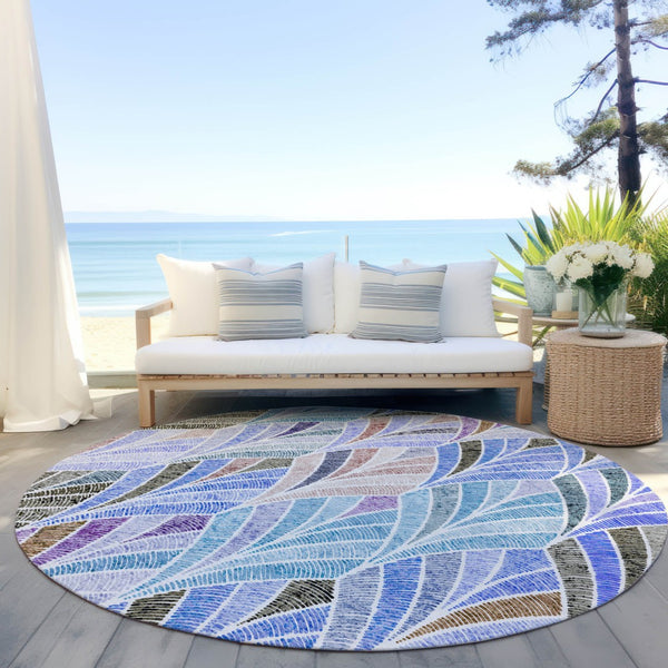 Homeroots 3' Aqua Mint Green And Silver Geometric Washable Area Rug For Indoor And Outdoor Spaces 8' Round Polyester 589208