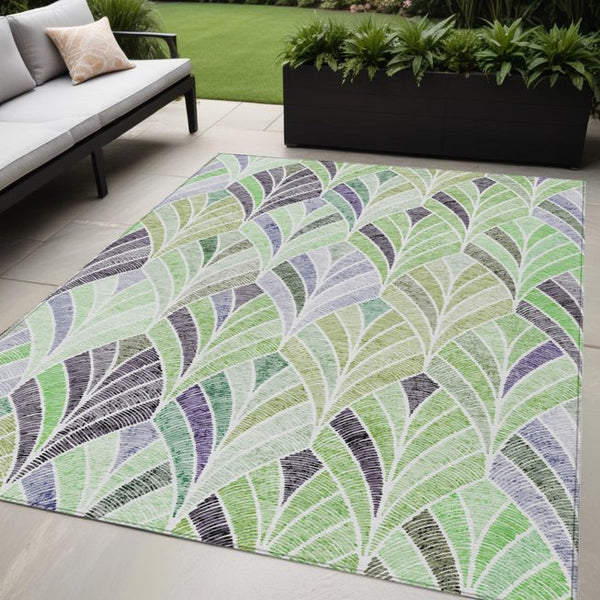 Homeroots 3' Aqua Mint Green And Silver Geometric Washable Area Rug For Indoor And Outdoor Spaces 5' X 8' Polyester 589219