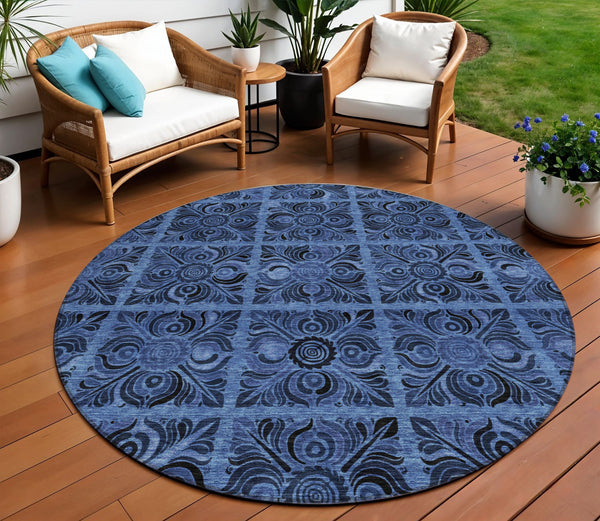 Homeroots 3' Denim Blue And Charcoal Medallion Washable Area Rug For Indoor And Outdoor Spaces, Durable Design 8' Round Polyester 589292