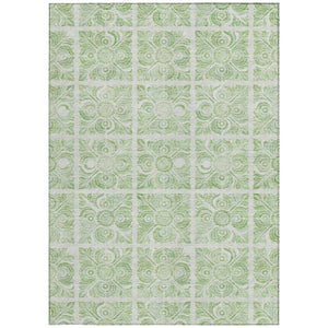 Homeroots 3' Artichoke Green Medallion Washable Rug - Perfect For Indoor & Outdoor Spaces, Durable & Stylish 3' X 5' Polyester 589314