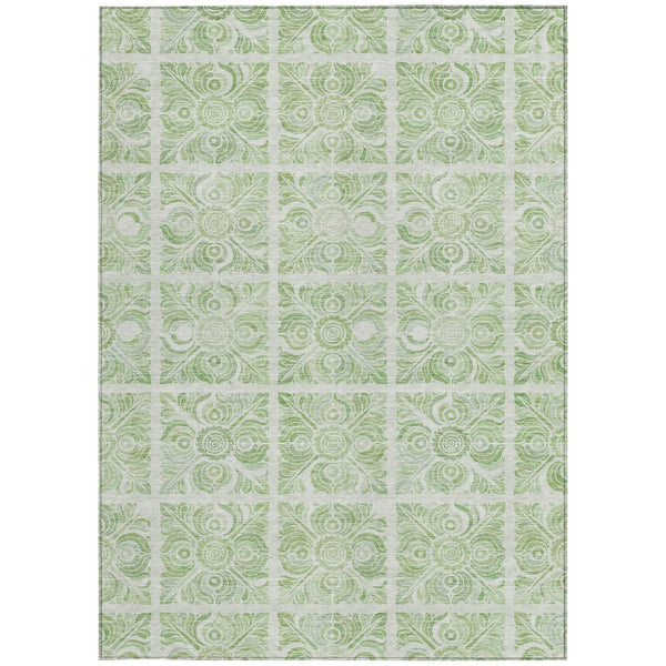 Homeroots 3' Artichoke Green Medallion Washable Rug - Perfect For Indoor & Outdoor Spaces, Durable & Stylish 5' X 8' Polyester 589315
