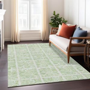 Homeroots 3' Artichoke Green Medallion Washable Rug - Perfect For Indoor & Outdoor Spaces, Durable & Stylish 8' X 10' Polyester 589317