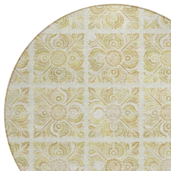 Homeroots 3' Artichoke Green Medallion Washable Rug - Perfect For Indoor & Outdoor Spaces, Durable & Stylish 8' Round Polyester 589322