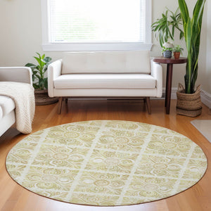 Homeroots 3' Artichoke Green Medallion Washable Rug - Perfect For Indoor & Outdoor Spaces, Durable & Stylish 8' Round Polyester 589322