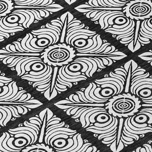 Homeroots 3' Artichoke Green Medallion Washable Rug - Perfect For Indoor & Outdoor Spaces, Durable & Stylish 3' X 5' Polyester 589326