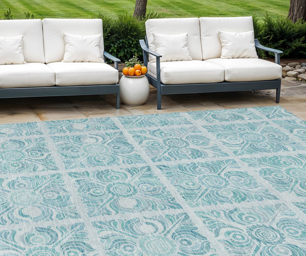 Homeroots 3' Artichoke Green Medallion Washable Rug - Perfect For Indoor & Outdoor Spaces, Durable & Stylish 9' X 12' Polyester 589366