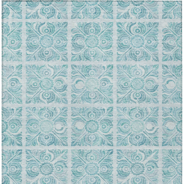 Homeroots 3' Artichoke Green Medallion Washable Rug - Perfect For Indoor & Outdoor Spaces, Durable & Stylish 10' X 14' Polyester 589367