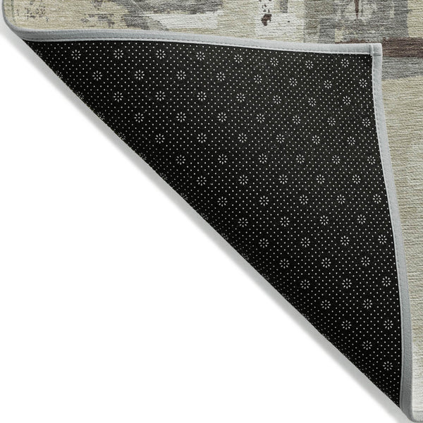 Homeroots 3' Beige Brown And Copper Geometric Washable Indoor Outdoor Area Rug For Versatile Spaces 8' Round Polyester 589430