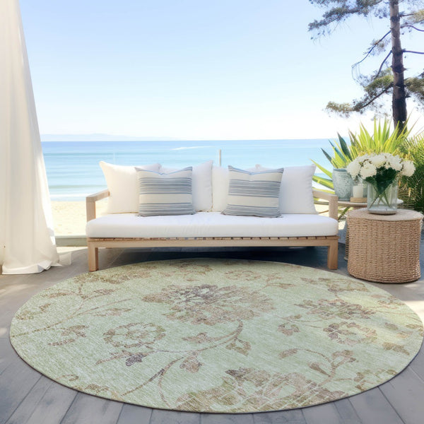Homeroots 3' Artichoke Green Floral Washable Area Rug – Stylish, Durable, Perfect For Indoor & Outdoor Spaces 8' Round Polyester 589448