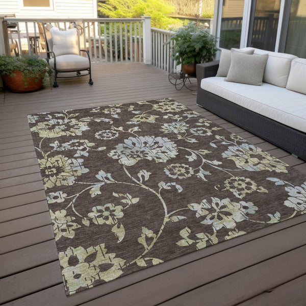 Homeroots 3' Artichoke Green Floral Washable Area Rug – Stylish, Durable, Perfect For Indoor & Outdoor Spaces 5' X 8' Polyester 589459