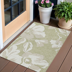 Homeroots 3' Artichoke Green Floral Washable Area Rug - Durable, Stylish Design For Indoor & Outdoor Use 3' X 5' Polyester 589518