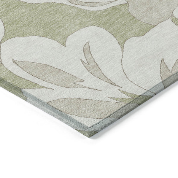 Homeroots 3' Artichoke Green Floral Washable Area Rug - Durable, Stylish Design For Indoor & Outdoor Use 3' X 5' Polyester 589518