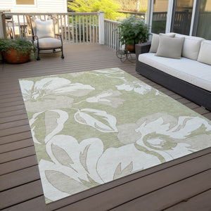 Homeroots 3' Artichoke Green Floral Washable Area Rug - Durable, Stylish Design For Indoor & Outdoor Use 5' X 8' Polyester 589519