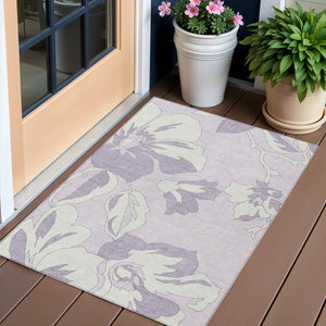 Homeroots 3' Artichoke Green Floral Washable Area Rug - Durable, Stylish Design For Indoor & Outdoor Use 3' X 5' Polyester 589548