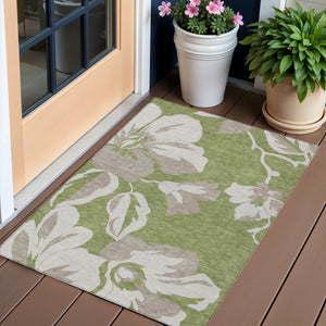 Homeroots 3' Artichoke Green Floral Washable Area Rug - Durable, Stylish Design For Indoor & Outdoor Use 3' X 5' Polyester 589560