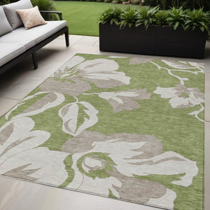 Homeroots 3' Artichoke Green Floral Washable Area Rug - Durable, Stylish Design For Indoor & Outdoor Use 5' X 8' Polyester 589561