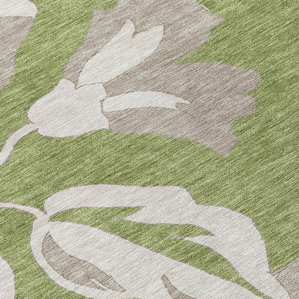 Homeroots 3' Artichoke Green Floral Washable Area Rug - Durable, Stylish Design For Indoor & Outdoor Use 8' Round Polyester 589562