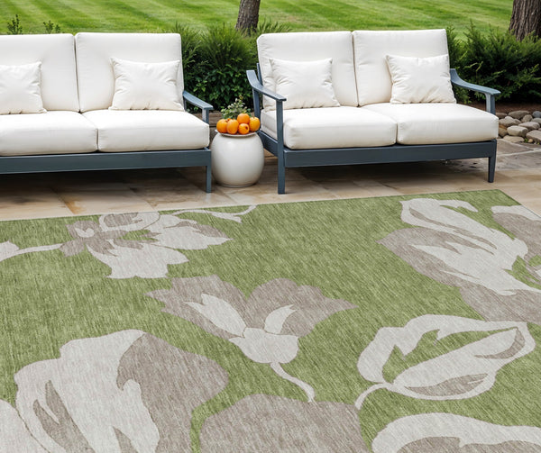 Homeroots 3' Artichoke Green Floral Washable Area Rug - Durable, Stylish Design For Indoor & Outdoor Use 9' X 12' Polyester 589564