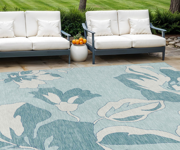 Homeroots 3' Artichoke Green Floral Washable Area Rug - Durable, Stylish Design For Indoor & Outdoor Use 8' X 10' Polyester 589575