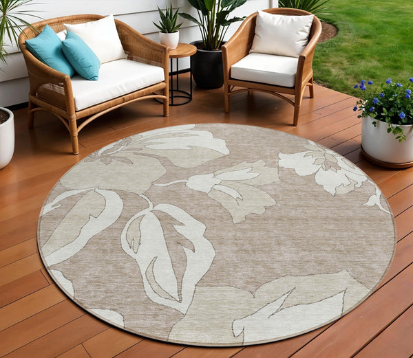 Homeroots 3' Artichoke Green Floral Washable Area Rug - Durable, Stylish Design For Indoor & Outdoor Use 8' Round Polyester 589580