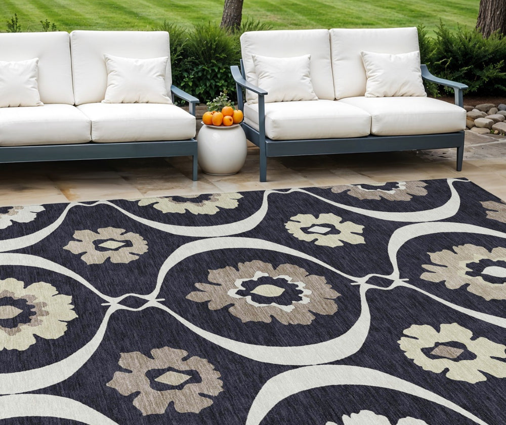 HomeRoots 9' Stylish Black Ivory and Taupe Medallion Washable Area Rug for Indoor and Outdoor Living Spaces 9' X 12' 589594