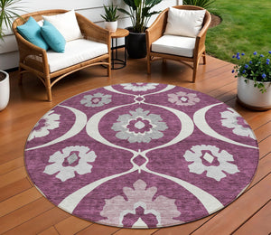 Homeroots 3' Black Ivory And Taupe Medallion Washable Area Rug For Indoor And Outdoor Spaces, Durable Design 8' Round Polyester 589604