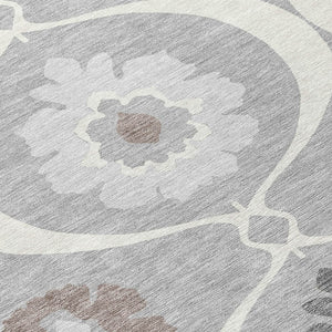 Homeroots 3' Black Ivory And Taupe Medallion Washable Area Rug For Indoor And Outdoor Spaces, Durable Design 8' Round Polyester 589610