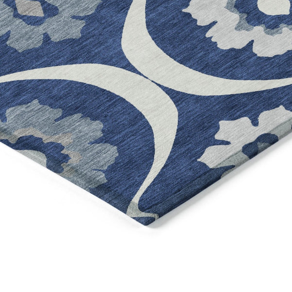 HomeRoots 9' Navy Blue and Ivory Medallion Area Rug - Stylish, Durable, Machine Washable for Indoor and Outdoor Use 9' X 12' 589630