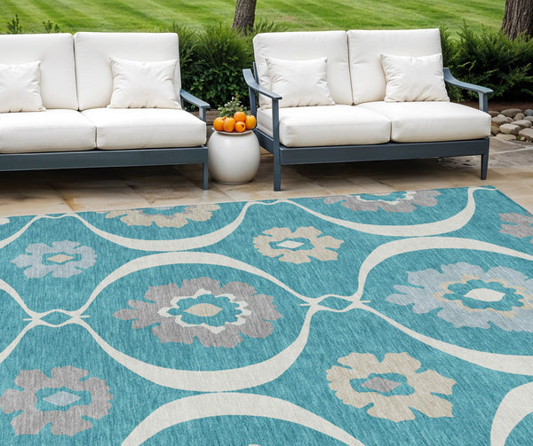 Homeroots 3' Black Ivory And Taupe Medallion Washable Area Rug For Indoor And Outdoor Spaces, Durable Design 9' X 12' Polyester 589648