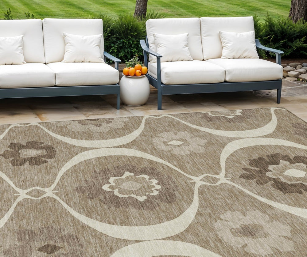 HomeRoots 5' Durable Taupe Brown & Ivory Medallion Area Rug - Washable, Stain-Resistant for Indoor/Outdoor Use 8' X 10' 589653