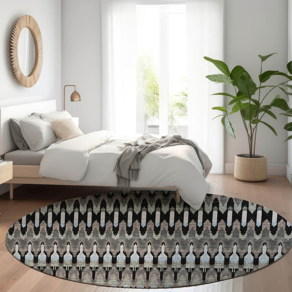 Homeroots 3' Beige Taupe And Gold Southwestern Indoor Outdoor Area Rug - Durable, Washable, Stylish Decor 8' Round Polyester 589760