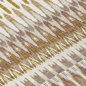 Homeroots 3' Beige Taupe And Gold Southwestern Indoor Outdoor Area Rug - Durable, Washable, Stylish Decor 8' Round Polyester 589766