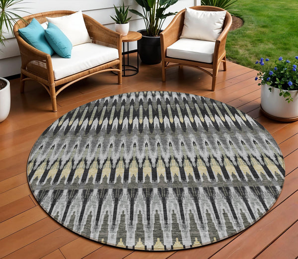 Homeroots 3' Beige Taupe And Gold Southwestern Indoor Outdoor Area Rug - Durable, Washable, Stylish Decor 8' Round Polyester 589772