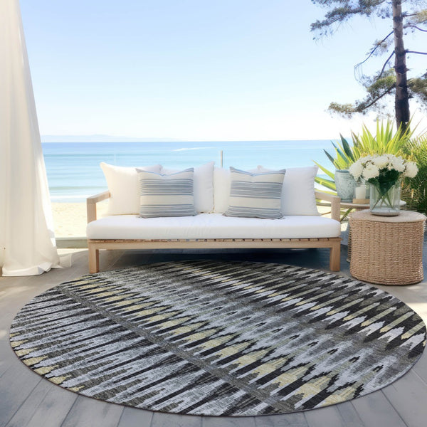 Homeroots 3' Beige Taupe And Gold Southwestern Indoor Outdoor Area Rug - Durable, Washable, Stylish Decor 8' Round Polyester 589772