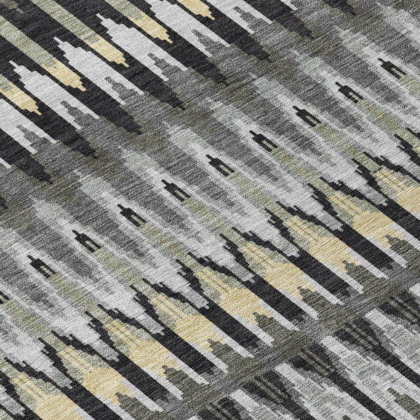 Homeroots 3' Beige Taupe And Gold Southwestern Indoor Outdoor Area Rug - Durable, Washable, Stylish Decor 10' X 14' Polyester 589775