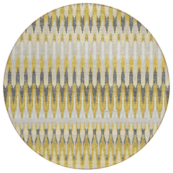 Homeroots 3' Beige Taupe And Gold Southwestern Indoor Outdoor Area Rug - Durable, Washable, Stylish Decor 8' Round Polyester 589790