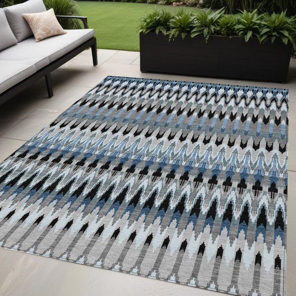 Homeroots 3' Beige Taupe And Gold Southwestern Indoor Outdoor Area Rug - Durable, Washable, Stylish Decor 5' X 8' Polyester 589795