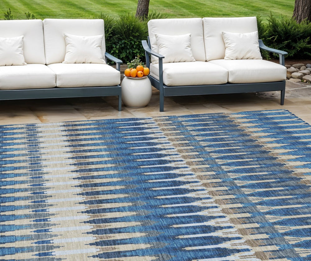 HomeRoots 9' Durable Southwestern Indoor Outdoor Area Rug in Navy Blue, Denim Blue & Ivory for All Spaces 9' X 12' 589816