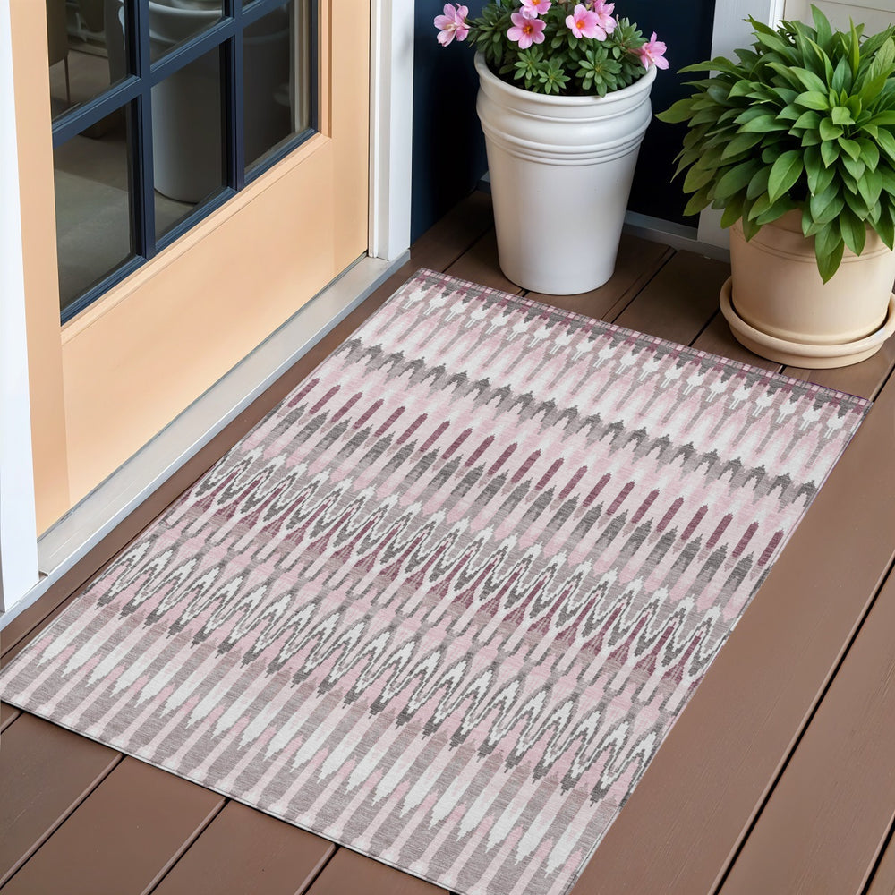 Homeroots 3' Beige Taupe And Gold Southwestern Indoor Outdoor Area Rug - Durable, Washable, Stylish Decor 3' X 5' Polyester 589824