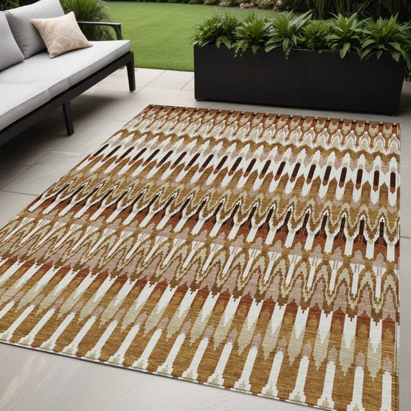 Homeroots 3' Beige Taupe And Gold Southwestern Indoor Outdoor Area Rug - Durable, Washable, Stylish Decor 5' X 8' Polyester 589837
