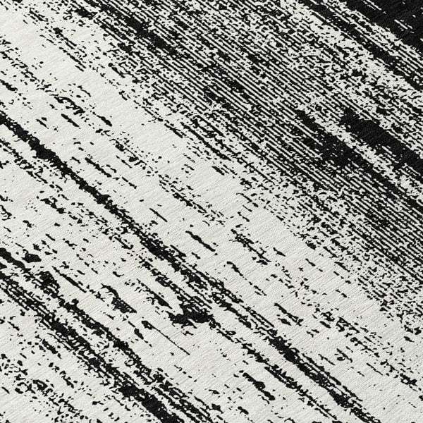 Homeroots 3' Artichoke Green And Ivory Striped Washable Indoor Outdoor Area Rug For Stylish Living Spaces 8' Round Polyester 589856