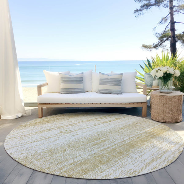 Homeroots 3' Artichoke Green And Ivory Striped Washable Indoor Outdoor Area Rug For Stylish Living Spaces 8' Round Polyester 589868