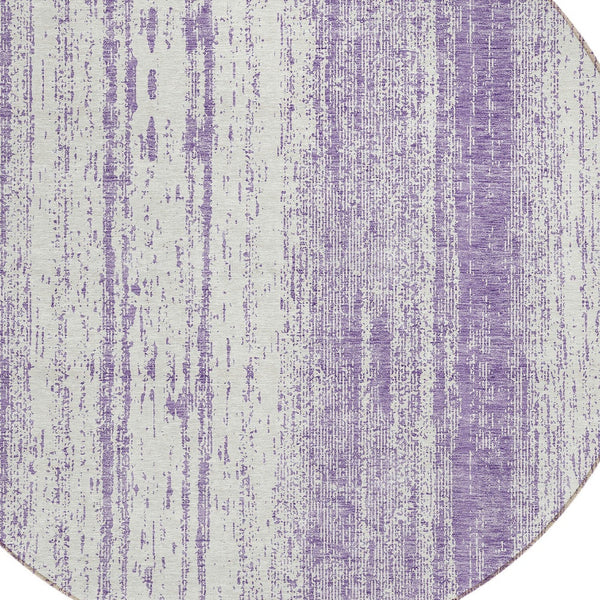 Homeroots 3' Artichoke Green And Ivory Striped Washable Indoor Outdoor Area Rug For Stylish Living Spaces 8' Round Polyester 589904