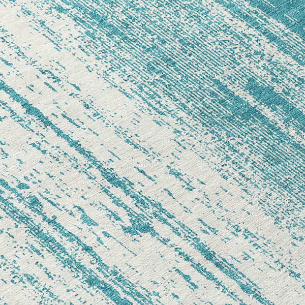 Homeroots 3' Artichoke Green And Ivory Striped Washable Indoor Outdoor Area Rug For Stylish Living Spaces 8' Round Polyester 589916