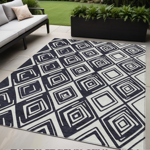 Homeroots 3'' Black And Ivory Geometric Washable Area Rug For Indoor Outdoor Spaces, Durable And Stylish Design 5' X 8' Polyester 589927