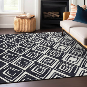 Homeroots 3'' Black And Ivory Geometric Washable Area Rug For Indoor Outdoor Spaces, Durable And Stylish Design 9' X 12' Polyester 589930