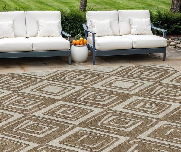 Homeroots 3'' Black And Ivory Geometric Washable Area Rug For Indoor Outdoor Spaces, Durable And Stylish Design 9' X 12' Polyester 589936