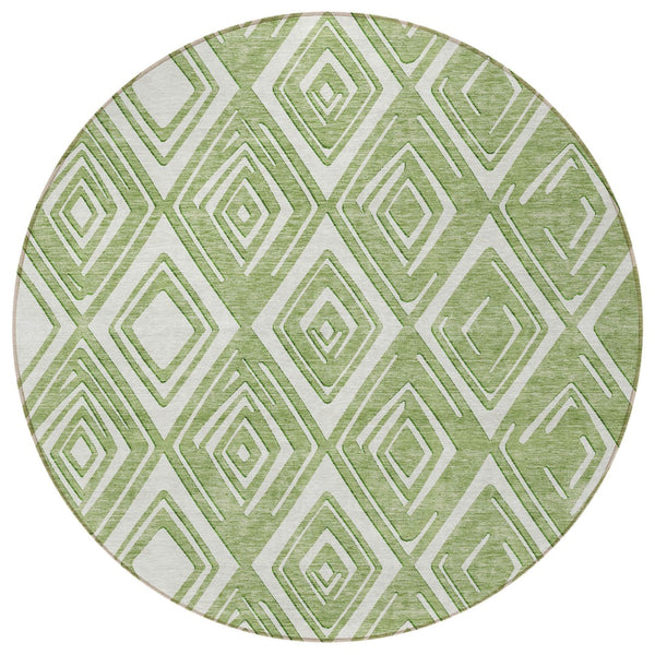 Homeroots 3'' Black And Ivory Geometric Washable Area Rug For Indoor Outdoor Spaces, Durable And Stylish Design 8' Round Polyester 589940