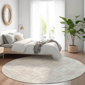 Homeroots 3'' Black And Ivory Geometric Washable Area Rug For Indoor Outdoor Spaces, Durable And Stylish Design 8' Round Polyester 589952