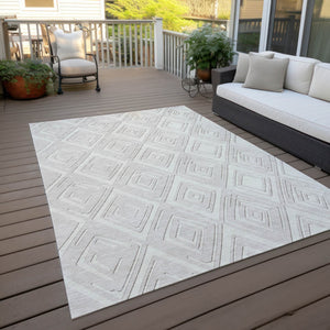 Homeroots 3'' Black And Ivory Geometric Washable Area Rug For Indoor Outdoor Spaces, Durable And Stylish Design 9' X 12' Polyester 589954